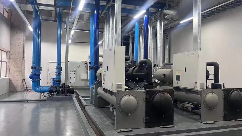 水冷与风冷冷水机：选型背后的科学考量
